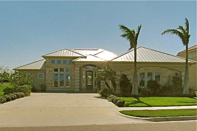 1st image of 130 Oleander Dr
