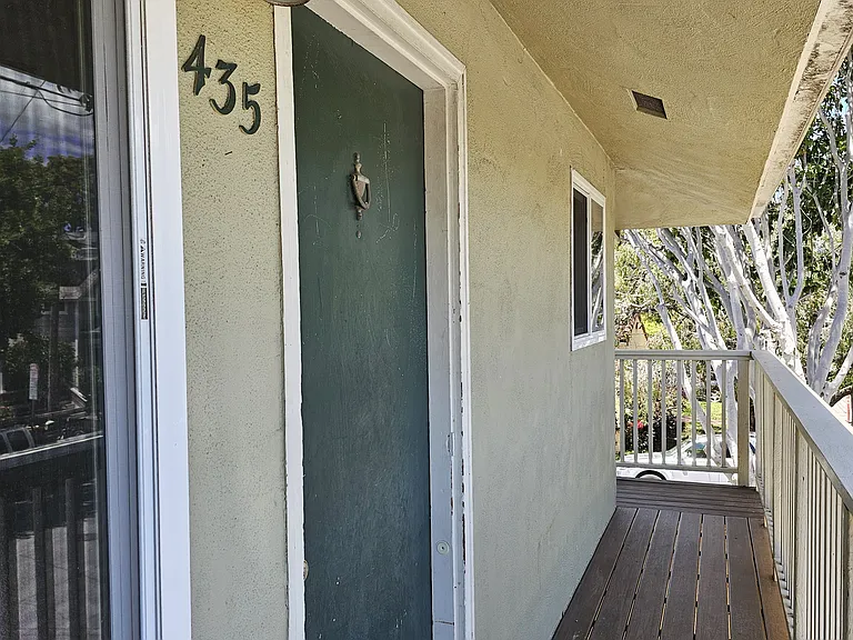 435 Washington St #435 — Photo 13