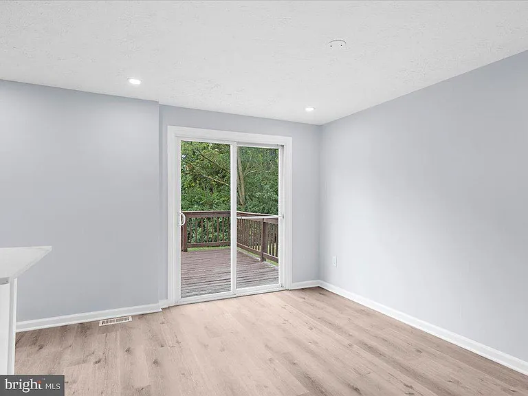 15 Ramsgate Ct — Photo 13