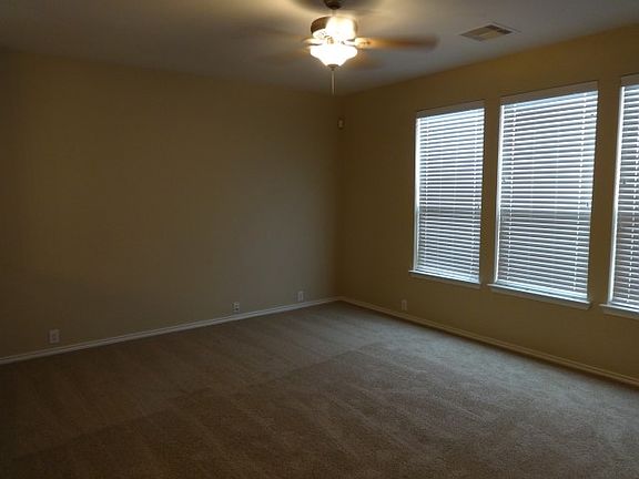 5th image of 10915 Dellrose Crossing Dr