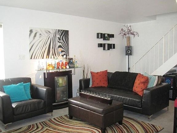 3rd image of 268 Tradewinds Ct APT 3