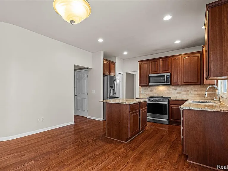 3904 Kaeleaf Rd — Photo 20