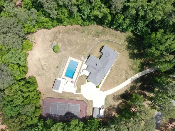 5025 Greentree Trl S, Atlanta, GA 30349