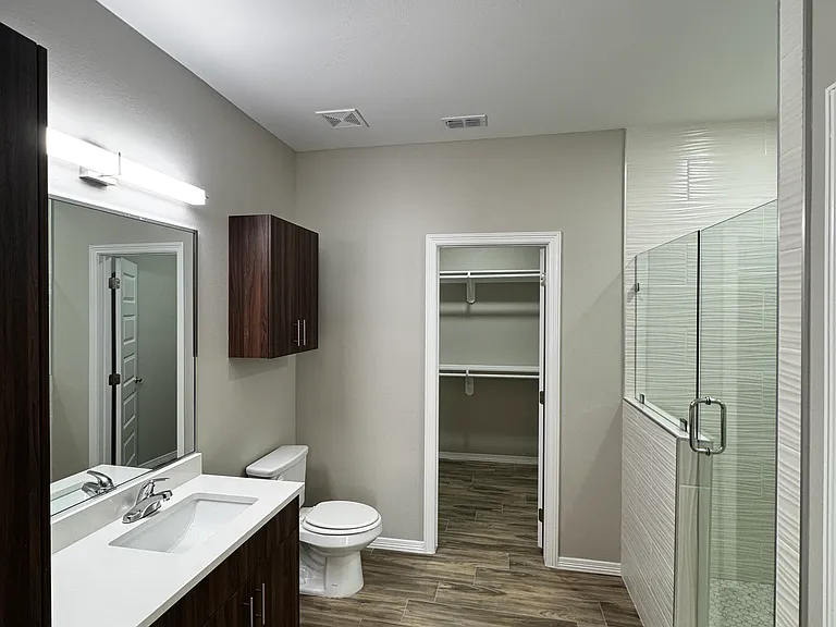 4204 Walnut Ave #5 — Photo 7