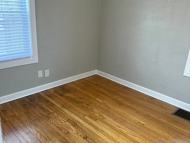 8212 Meadow Ln — Photo 17
