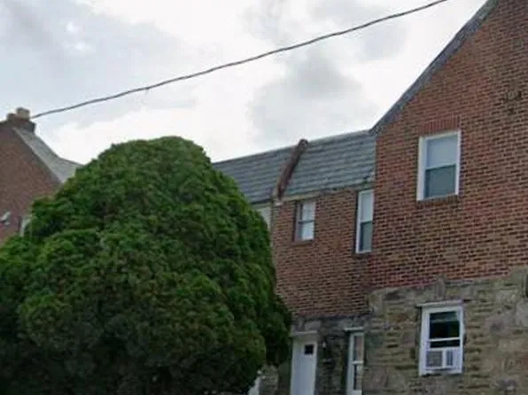 6921 Sylvester St, Philadelphia, PA 19149