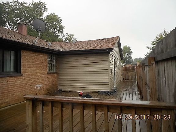 3rd image of 14605 S Cleveland Ave