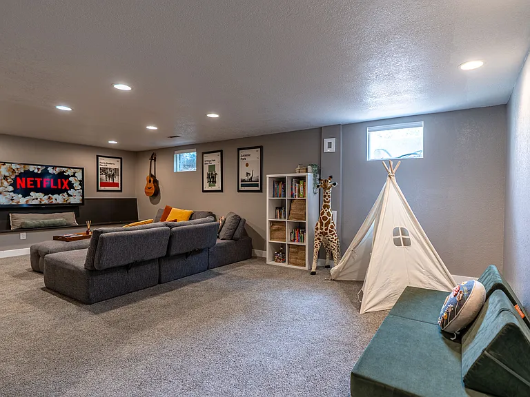 9837 W 65th Ave — Photo 21