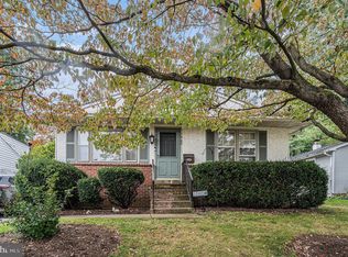 1585 Edgewood Ave, Abington, PA 19001