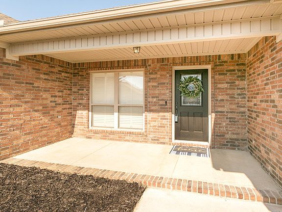 3rd image of 1000 Puritan Dr