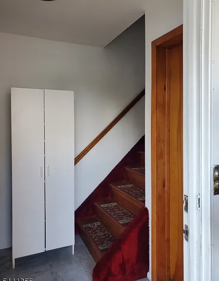 32 Harding Ct #2 — Photo 5