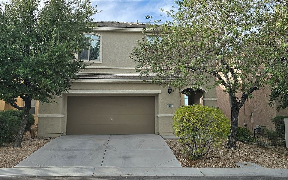 1st image of 2392 Rue Bienville Way