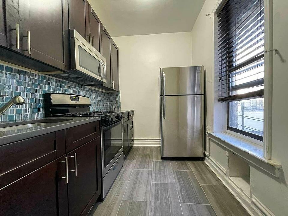 1st image of 1325 E 19th St #D1