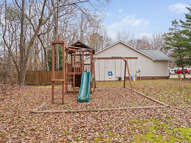 809 Swan Hill Ct — Photo 24