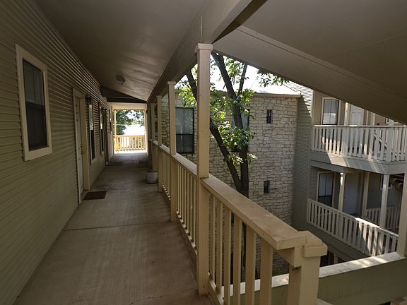 3rd image of 4401 Speedway APT 305