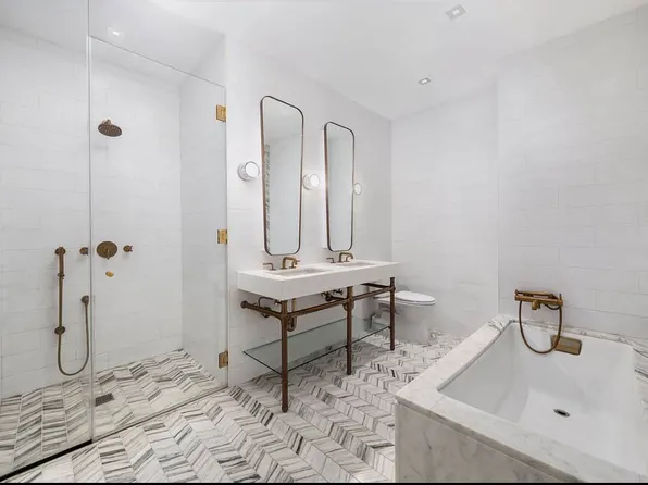 50 Clinton Street image 6 of 9