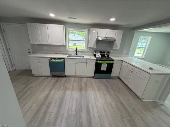 115 Griffith St, Thomasville, NC 27360