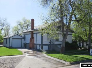 209 S 5th St E, Riverton, WY 82501