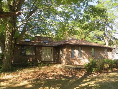 11832 Mapleridge Dr, North Royalton, OH, 44133