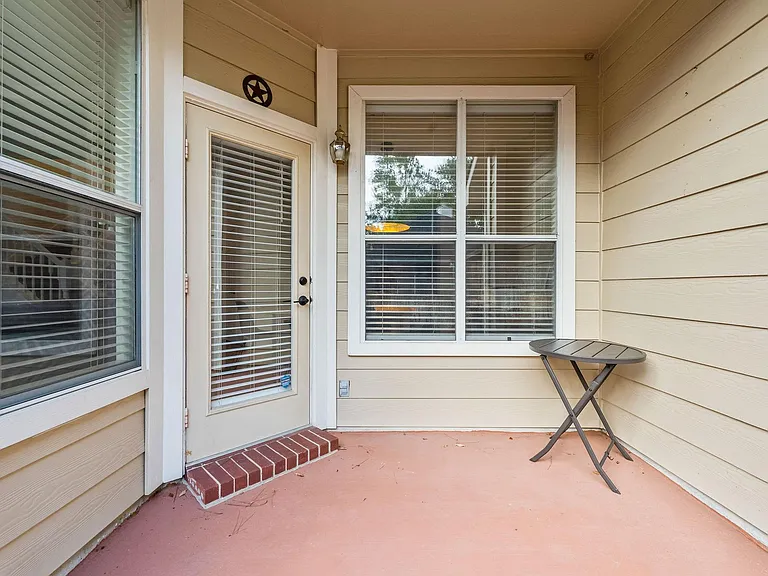 7 S Avonlea Cir — Photo 28