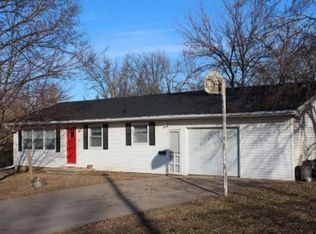 905 O St, Auburn, NE 68305