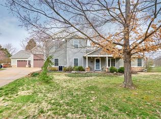 98 Crescent Ave, Valley Park, MO
