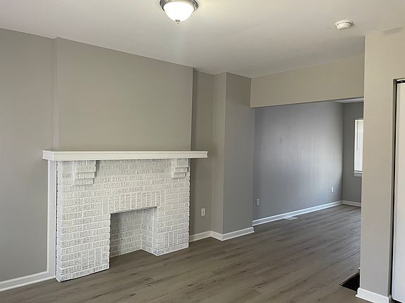 4th image of 113 E 9th Ave #113