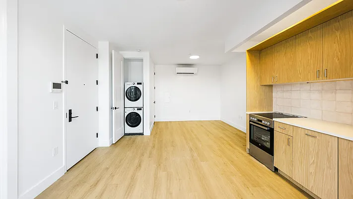 Rented by Nooklyn NYC LLC | media 23