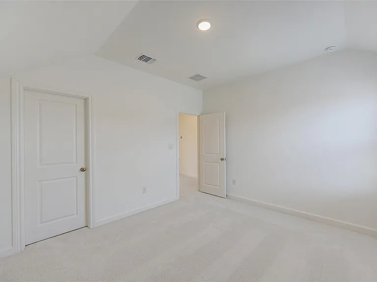 25326 Loch Doon Dr — Photo 28