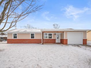 391 W Albany Ct, Albany, IN 47320