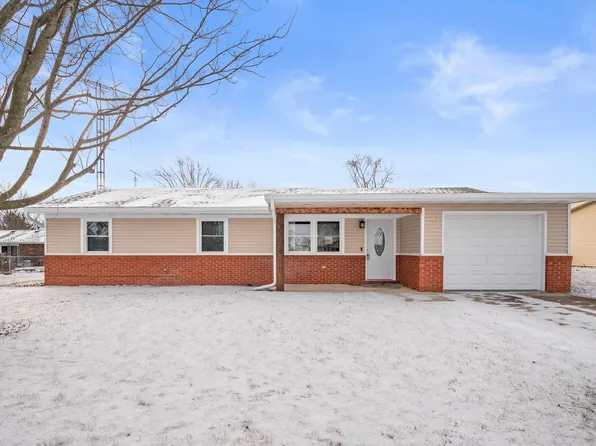 391 W Albany Ct, Albany, IN 47320