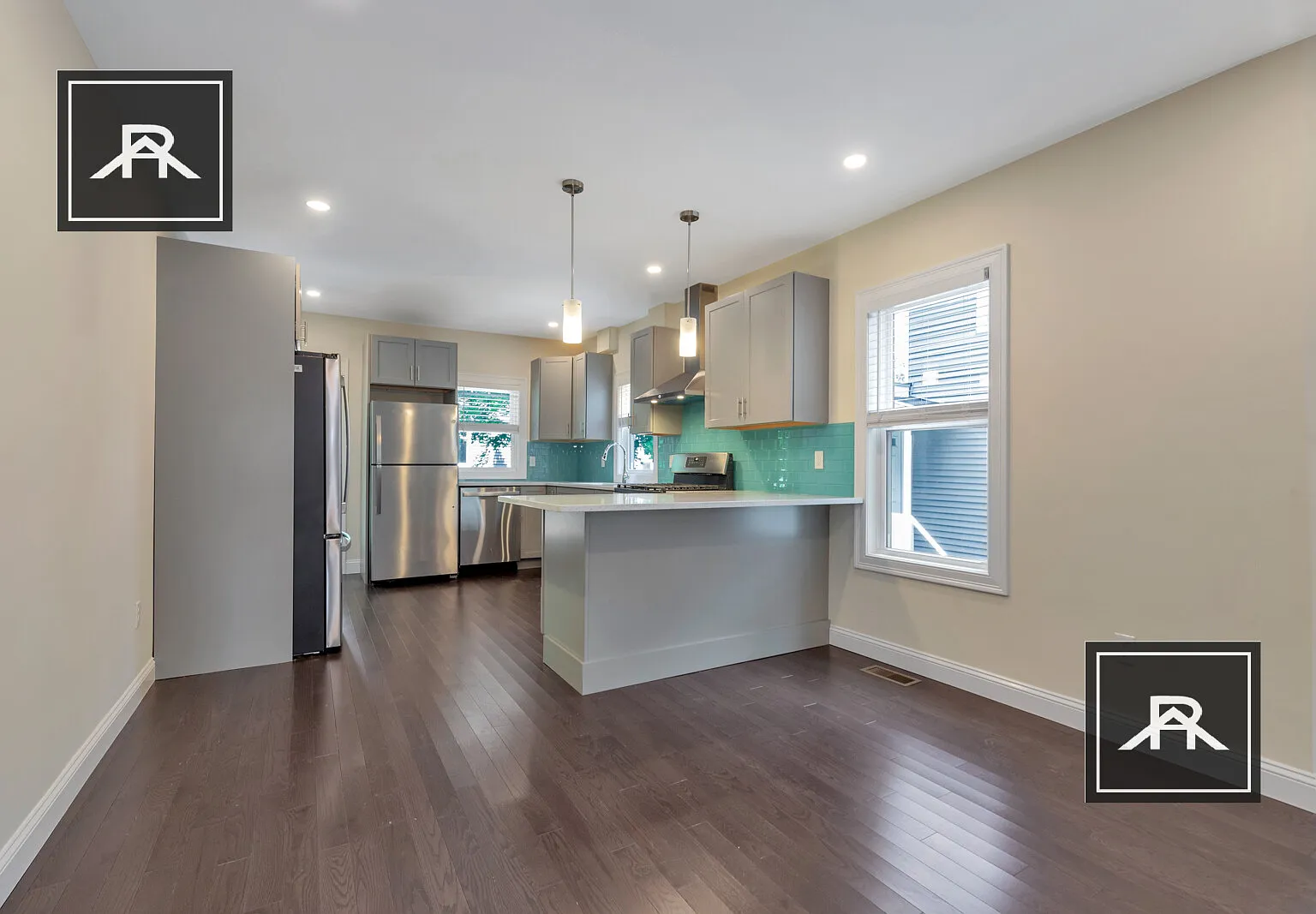 5 bed, 5.5 bath, 1890 sqft, $5,750 — Photo 3