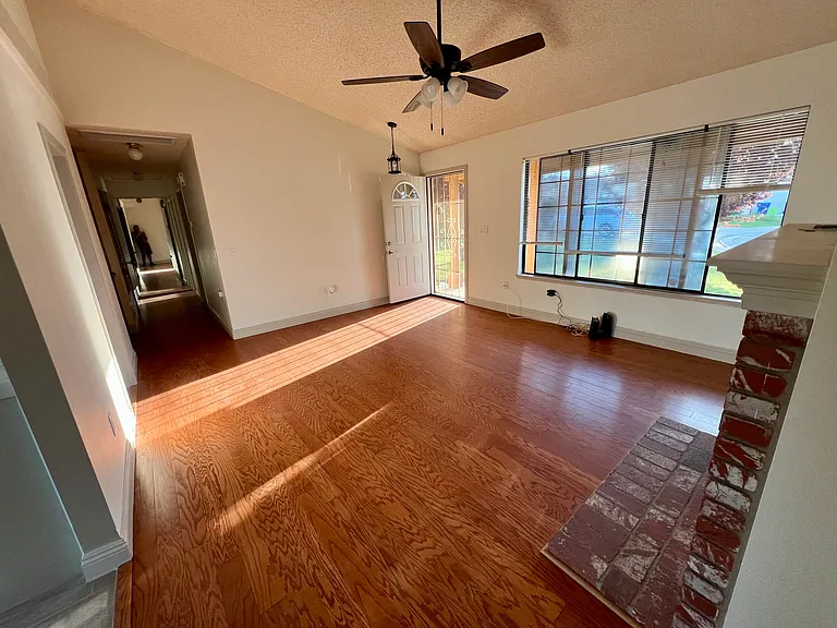 6024 Billabong Ct — Photo 9