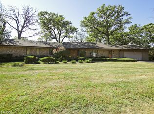 4255 Timberlane Dr, Northbrook, IL 60062