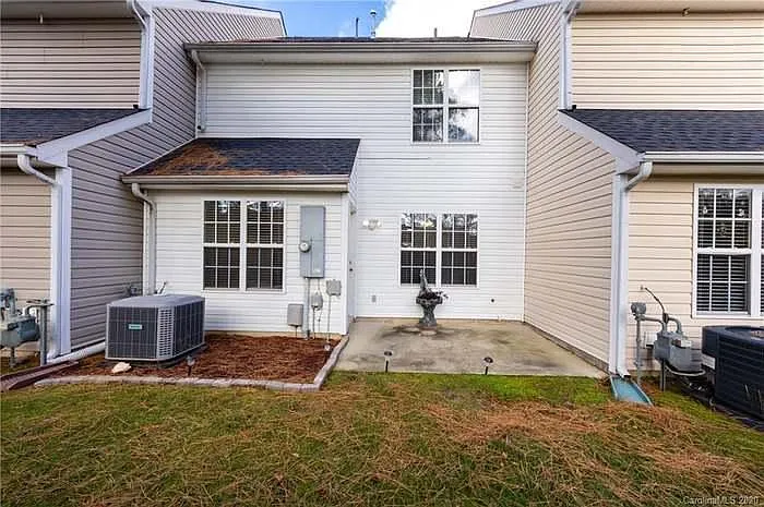 945 Pelican Bay Dr — Photo 21
