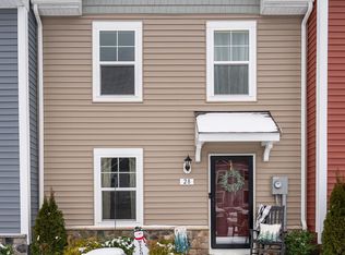 28 Loblolly Dr, Bunker Hill, WV 25413