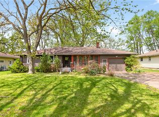 39568 Carol Ln, Elyria, OH 44035