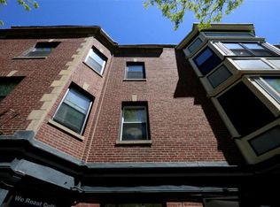 35 Davis Sq, Somerville, MA 02144