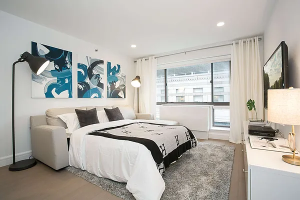 Rented by Bedrose | media 51