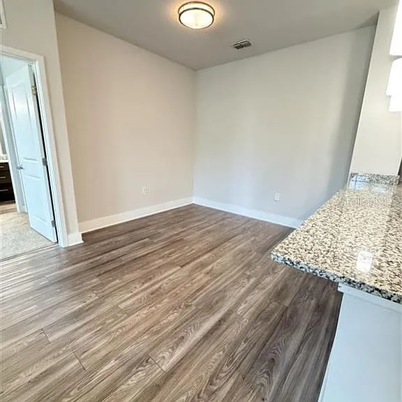 541 Academy Dr #204 — Photo 9