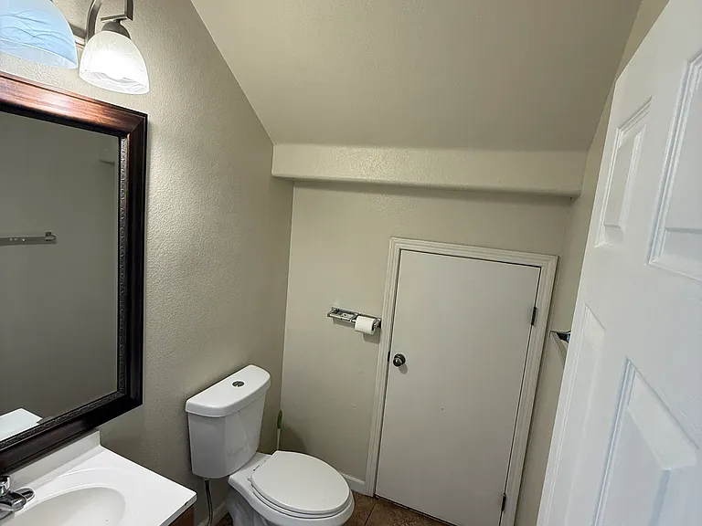 9589 Villa Adastra Ave — Photo 3