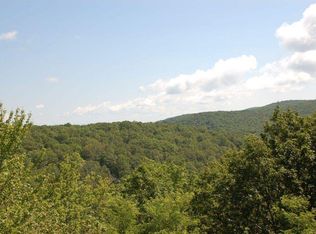 38 Coopers Vantage, Roseland, VA
