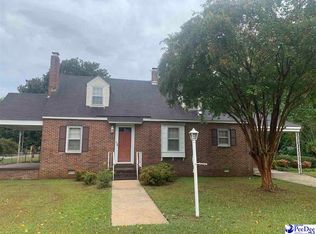 710 E Cleveland St, Dillon, SC 29536