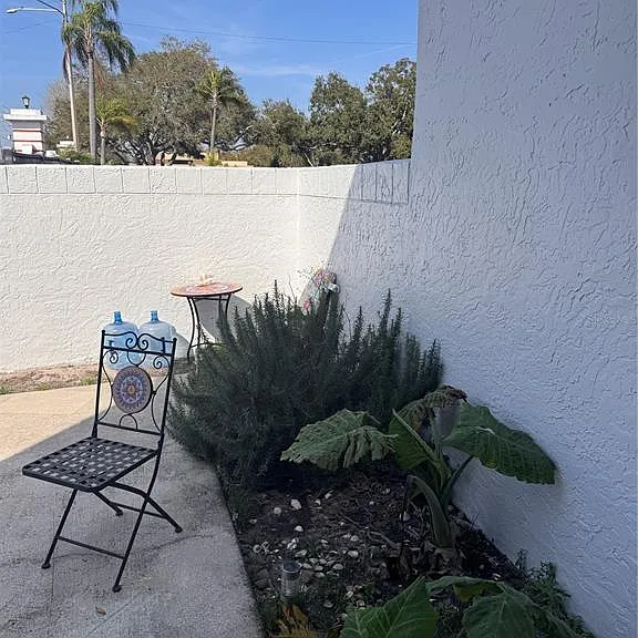 8800 Bardmoor Blvd #23 — Photo 7