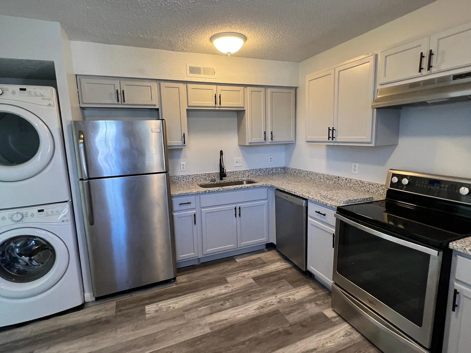 3509 Lankford Ct — Photo 4