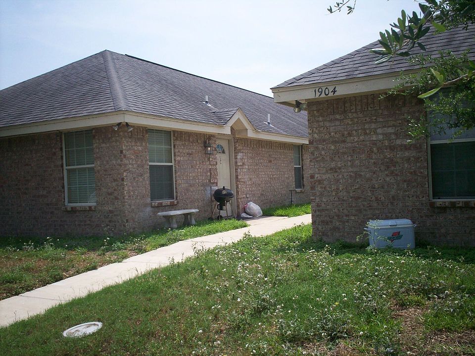 1st image of 1904 Villa Linda Ave