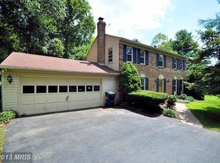 5373 Viewpoint Ct, Sykesville, MD 21784
