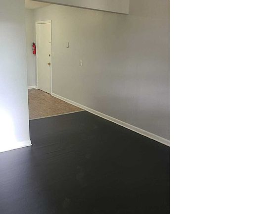 2nd image of 1625 W 26th St