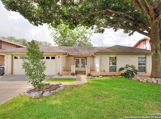 8354 Echo Willow Dr, San Antonio, TX 78250