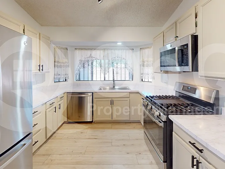 6121 S Birchwood Dr — Photo 9